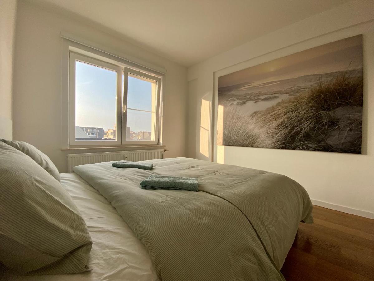 Luxury 3 Bedroom Apartment On The Top Floor With Panoramic View Остенде Екстериор снимка