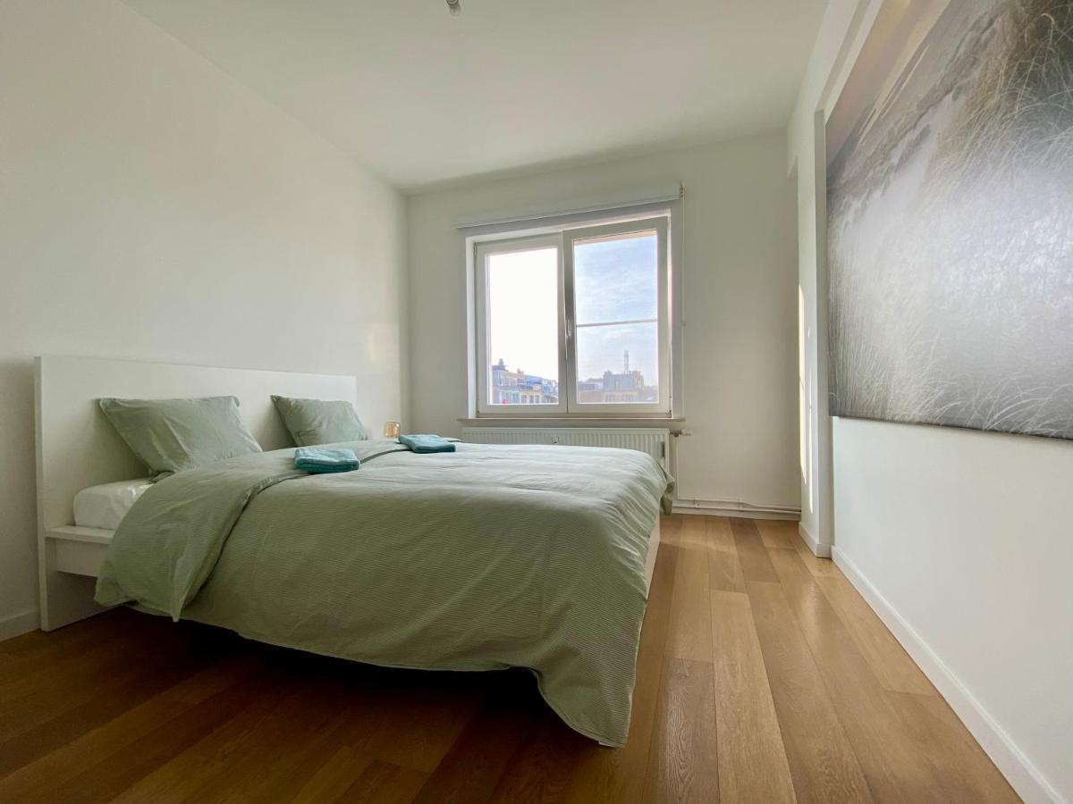 Luxury 3 Bedroom Apartment On The Top Floor With Panoramic View Остенде Екстериор снимка